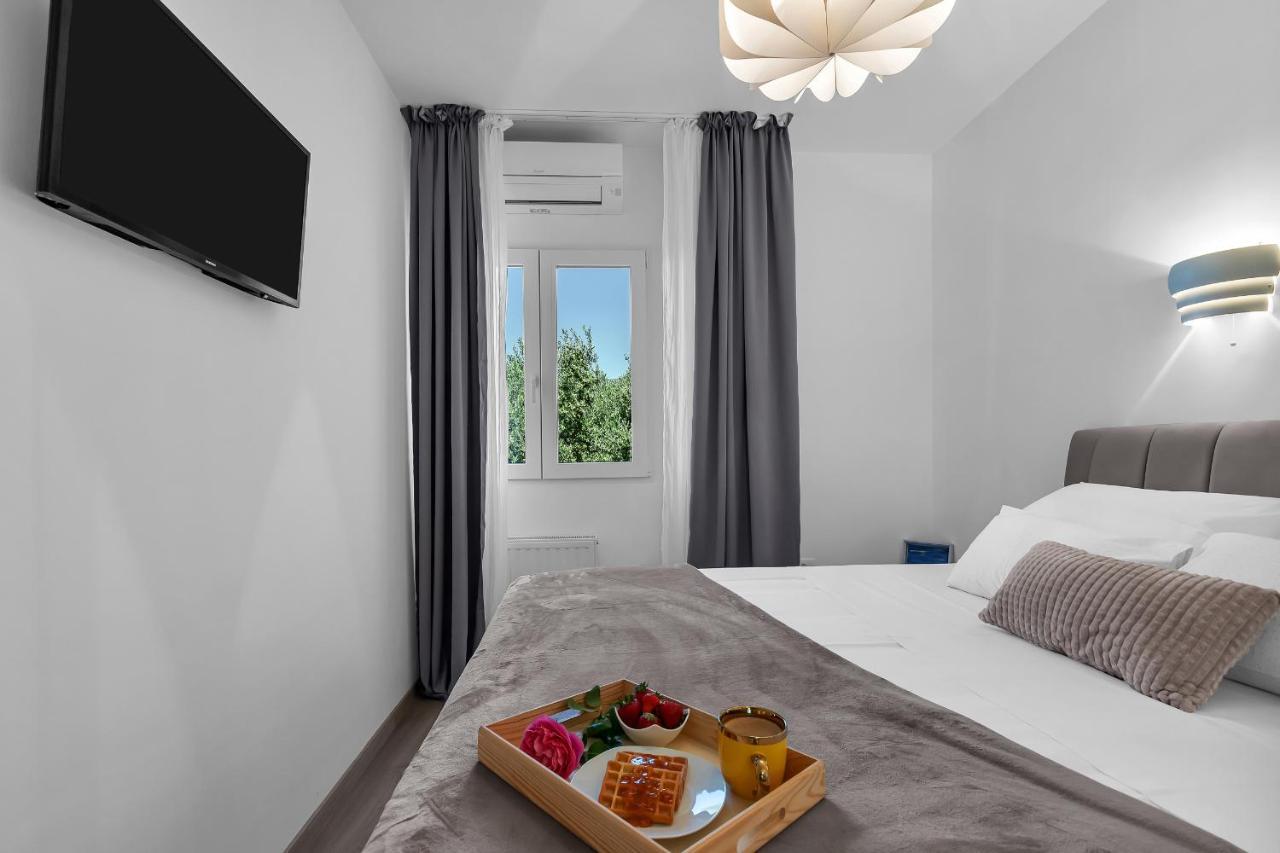 Apartment Apricus Макарська Екстер'єр фото