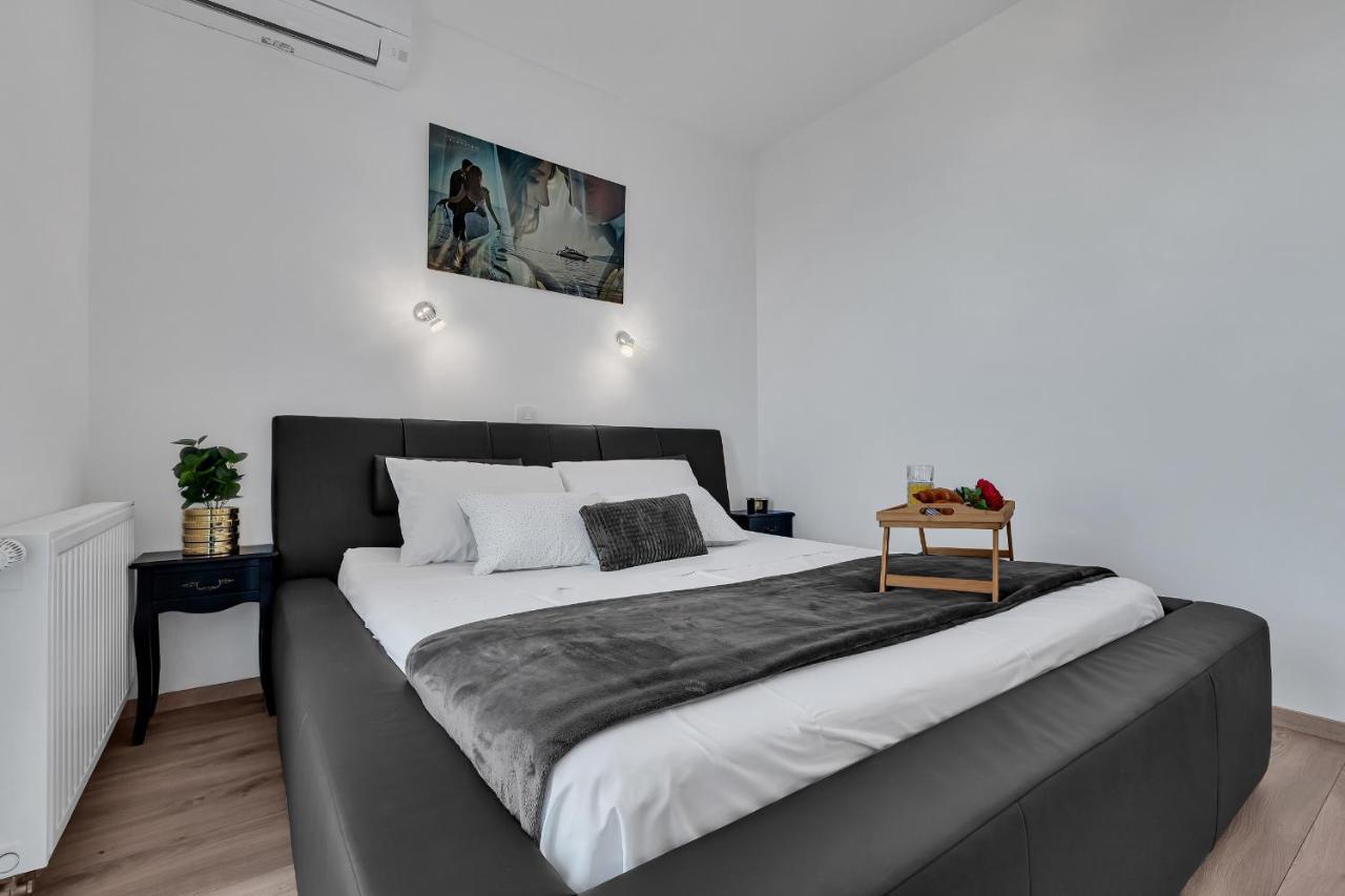 Apartment Apricus Макарська Екстер'єр фото